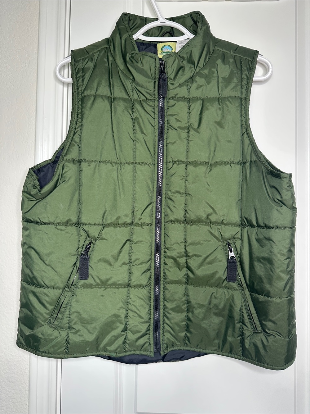 Weather Spirits Olive Green Puffer Vest with Zipper Pockets